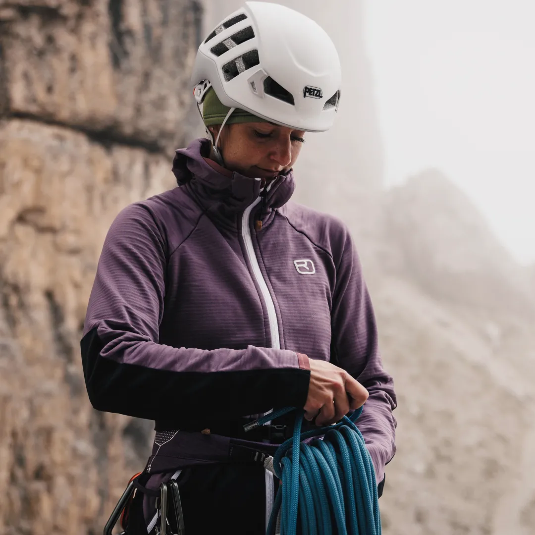 Shop ORTOVOX FLEECE RIB HOODY W wildberry