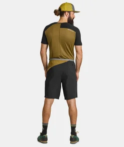 Shop ORTOVOX PIZ SELVA SHORTS M blackraven
