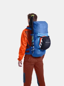 Shop ORTOVOX TRAVERSE 30 DRY desertorange