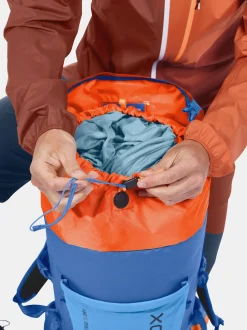 Shop ORTOVOX TRAVERSE 30 DRY desertorange